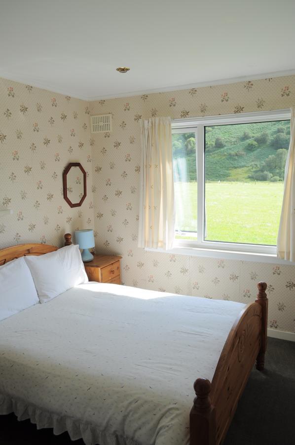 Lamont Chalet Self Catering Holiday Homes Creagmhor Glenelg Iv408La Exteriör bild