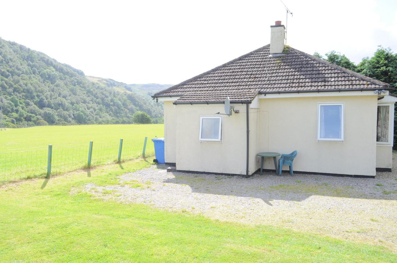 Lamont Chalet Self Catering Holiday Homes Creagmhor Glenelg Iv408La Exteriör bild
